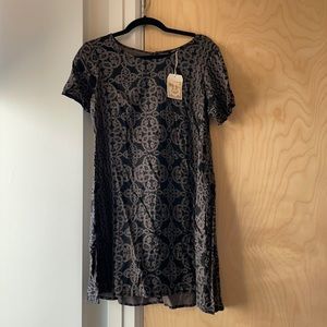 black and gray patterned mini dress